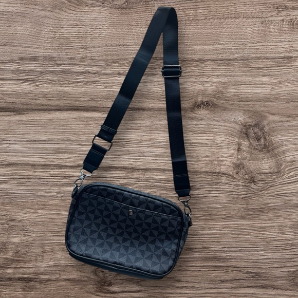 Other - Stylish Minimalist Modern Black Geometric Men's Crossbody Bag